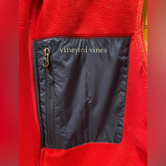 Men’s Vinyard Vines Fleece Vest - Picture 3 of 4